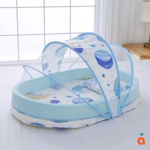 Lit Moustiquaire Bébé - 3 pièces (matelas, oreiller, moustiquaire) Fluffy baby bed